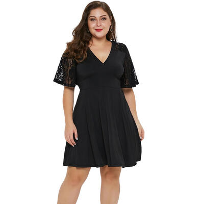 

Solid Color Dress V-neck Lace Short Sleeve Women Stretchable Swing Dresses