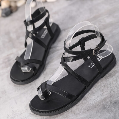 

Summer 2019 new sandals female Korean version of soft flat-bottomed student casual gladiator sandals Joker buckle with womens sho