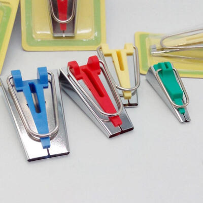 

Greensen 4PCS DIY Decor Hand Tools Package Edge Sewing Accessories Control Bias Tape Makers