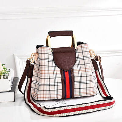 

Summer bag womens new Korean wave shoulder Messenger bag fashion Joker casual ladies handbag