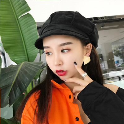 

Womens hat autumn&winter new 100 solid color berets fashion Korean version of street fashion hat corduroy octagonal hat