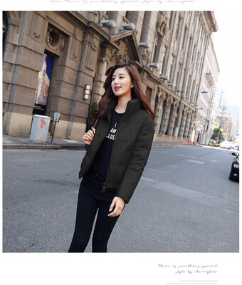 

Winter 2018 new Korean straight down collar puffer women short style fashion show thin jacket easy to match the down jacket tide