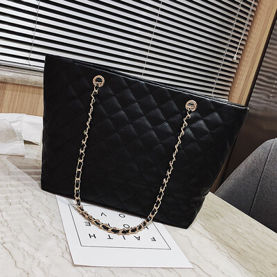 

Big bag female 2019 new wave Korean version of the wild slung shoulder bag portable shopping bag fashion leisure tote bag