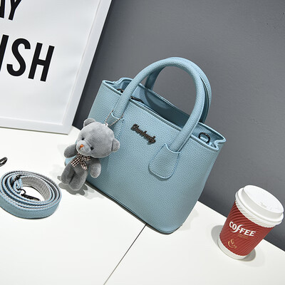 

New Korean version shoulder bag women handbags simple fashion flap bear ornaments woman messenger bag Free shipping