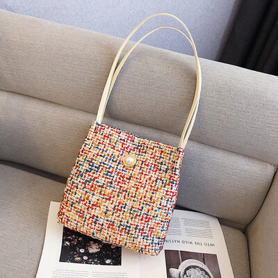 

2019 new Sen temperament handbag fashion wild hit color shoulder bag female casual simple personality woven bag