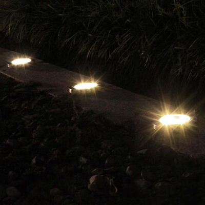 

105 X 115cm Waterproof Path Light 8 LED Solar-powered Underground Lighting