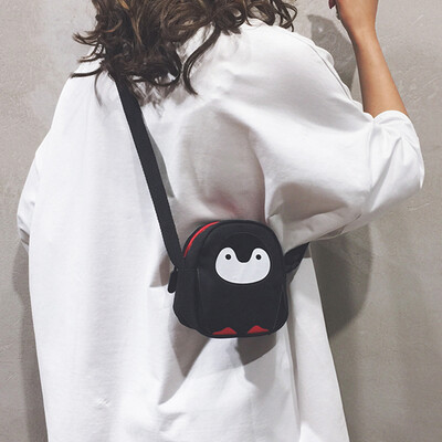 

Canvas mini bag female 2019 new ins super fire cartoon cute girl Messenger bag printing shoulder bag