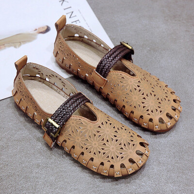 

Chic Sandals Womens Summer 2019 New Vintage Baby Shoes Mori Hollow Breathable Grandma Shoes Soft Sister Sandals Women