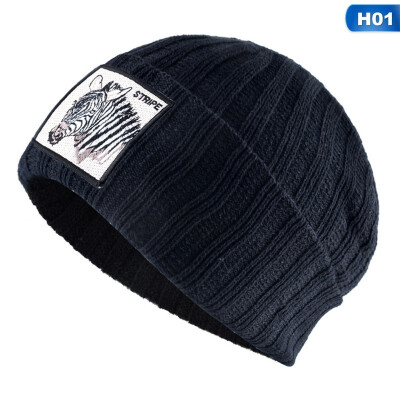 

2019 New Men Women Warm Beanie Hat Embroidery Knitted Animal Logo Hat Beanie Cap