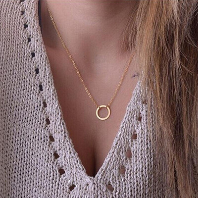

2018 Hot Fashion Casual Personality Round Circle Pendant Gold Color Necklace High Quality Simple Choker Necklaces Women Bijoux