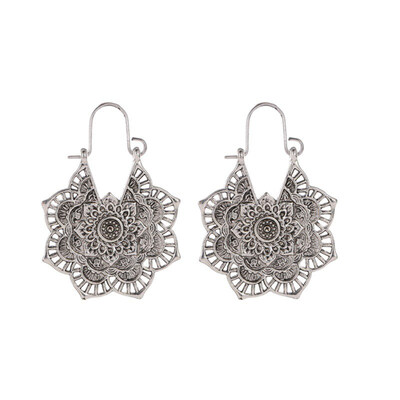 

Vintage Women Hollow Out Carved Flower Dangle Leverback Earrings Jewelry Gift