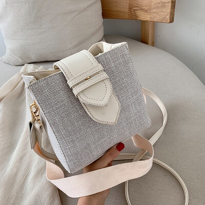 

Small bag female 2019 new wave Korean version of the wild gas wild canvas bucket bag fashion wide shoulder strap shoulder Messenger bag