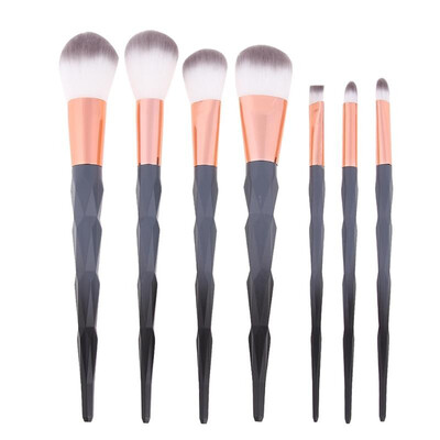 

7pcs Black Makeup Brushes Foundation Powder Contour Blush Brushes Set