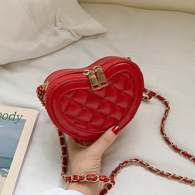 

On the new small bag women 2019 new diamond embroidered line love bag fashion Joker foreign style slung shoulder bag