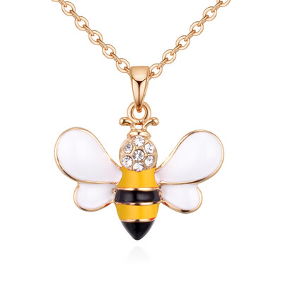 

Trendy Animal Necklace For Women Rhinestone Bee Pendants Honeybee Necklaces&Pendants New Year Christmas Gift