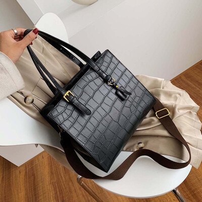 

Tailored Fashion Women Snake Pattern Crossbody Bag Shoulder Bag Messenger Bag Casual Tote