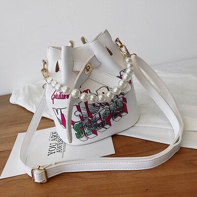 

Chain bag female 2019 new wave paint leather shell bag small handbag Korean version of the temperament wild shoulder Messenger bag