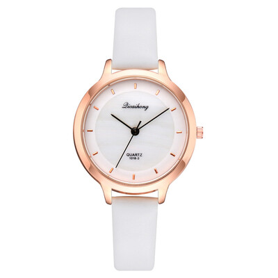 

Womens wild temperament watch casual PU belt student watch