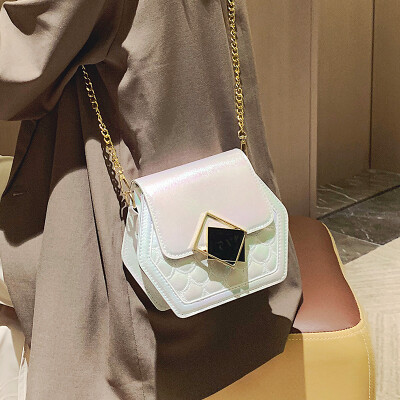 

2019 new Korean fashion colorful small square bag laser small bag lock chain bag shoulder Messenger bag handbag