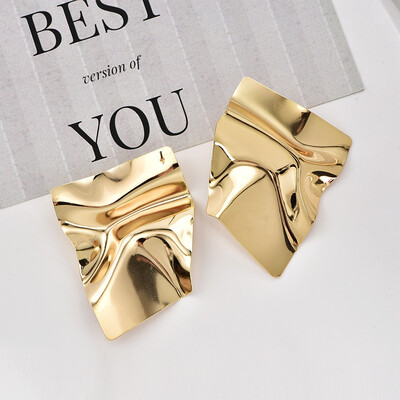 

2019 new brand design metal geometry irregular personality street shooting earrings minimalist generous creative gifts for women
