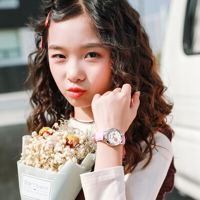 

Childrens watch girl waterproof junior high school students primary school luminous cute girls girls female models Korean ve