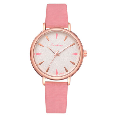 

Korean version of the creative concept petal scale quartz watch student personality casual PU leather fashion jewelry watch