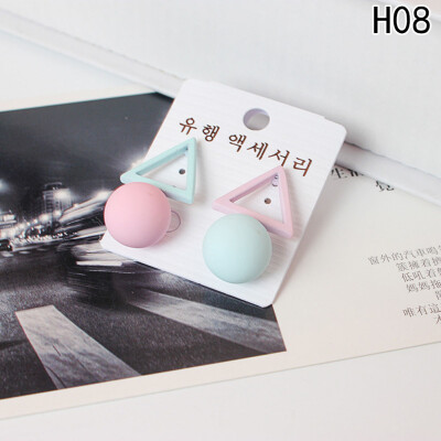 

Love Korean Korean Temperament Simple All-match Asymmetric Earrings Female Ball Earrings