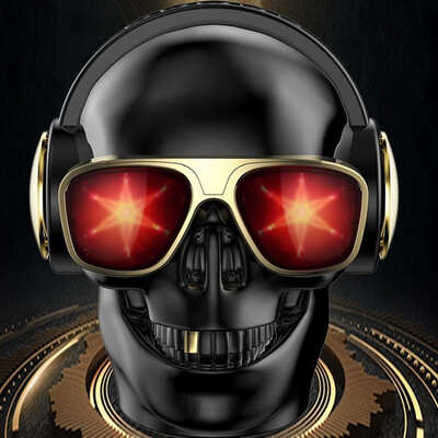 

Wireless bluetooth speaker desktop light audio FM radio aux U disk player MP3 Skull artwork mobile phone call horn ghost head