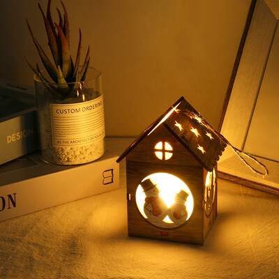 

Siaonvr Small Wooden LED House Lighted Cabin For Party Wedding Decoration Christmas Toy