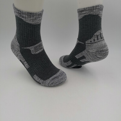 

SHUANGZUAN Sports socks tube breathable cotton socks deodorant 14095