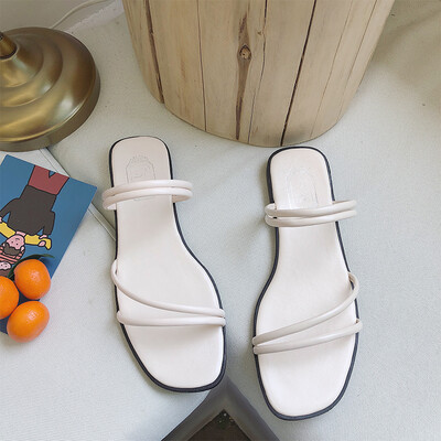 

Summer 2019 new female Korean version of chic simple word with two flat number with Roman open toe soft bottom sandals