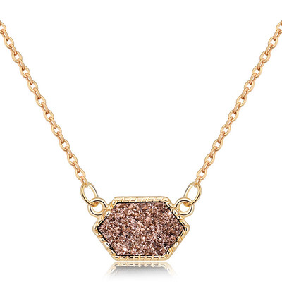 

Natural Stone Pendant Necklace Fashion Crystal Rock Necklace Gold Color Chain Quartz Long Necklace For Women Gift