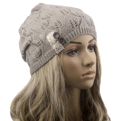 

Tailored Leaves Hollow Out Knitting Hat BK