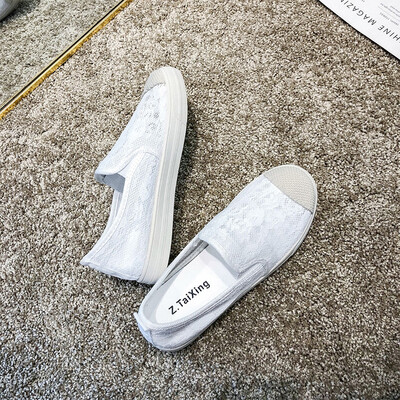 

2019 summer net red new hollow breathable lace flat fisherman shoes lazy people a pedal Korean leisure student shoes