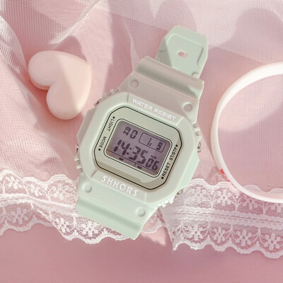 

Special electronic watch for the test of the wind physics formula of the high school students of the high school students of the w