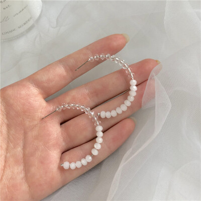 

In 2019 the new brand design opening C-series earrings generous minimalist temperament wild Korean earrings for women