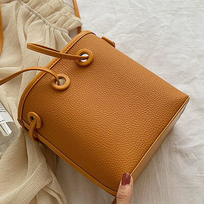 

Bei Bao 2019 Spring&Summer New style simple temperament 100 lap rope bucket bag literature&art style Korean version soft s