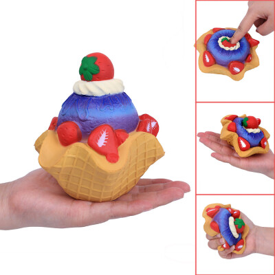 

Gotoamei Strawberry Cake Scented Super Slow Rising Kids Toy Stress Reliever Toy 13cm