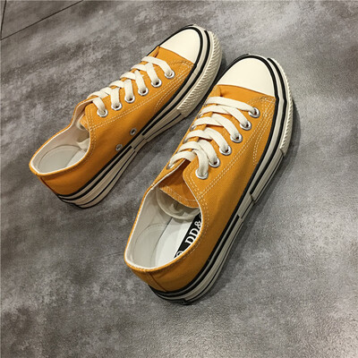 

new summer trendy shoes in 2019 Korean canvas shoes are full of Hong Kong style ins student board shoes