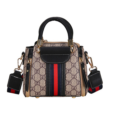 

Womens Bag Chao Brand Fashion Baitao Summer Hand-held Slant Shoulder Bag Ladys Moms Bag Summer