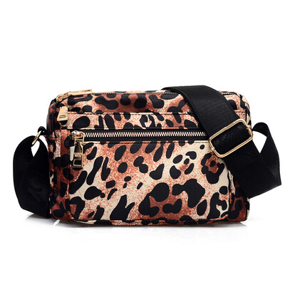 

Canvas bag womens bag oblique satchel nylon Oxford cloth bag multi-layer mini portable middle-aged mother bag