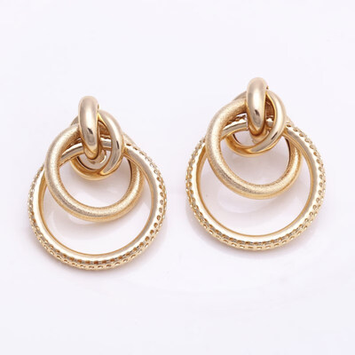 

8 Styles Big Circle Earrings for Women Simple Metal Statement Earrings Twisted Round Drop Earrings Knot Wedding Party Jewelry
