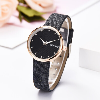 

RM Fashion Simple And Simple Casual Monochrome Leather With Strap Ladies Watch