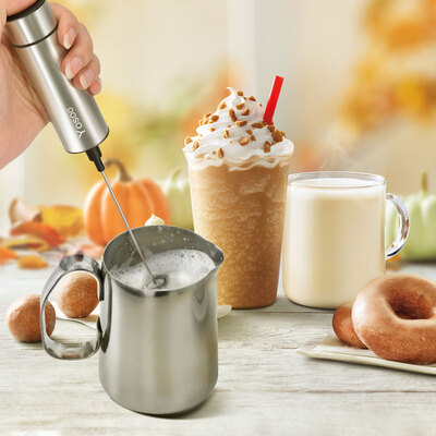 

Milk FrotherHandheld Double Spring Whisk HeadElectric Milk Frother with Pedestal CleMilk Frother