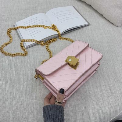 

Qiao Bani 2019 new European&American style fashion simple embroidery line chain small square bag wild single shoulder diagonal female bag tide