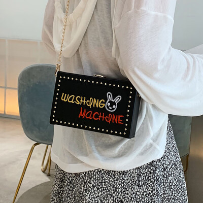 

Bag female 2019 autumn Korean version of the network red small square bag female slung ins super fire personality mini box small square bag