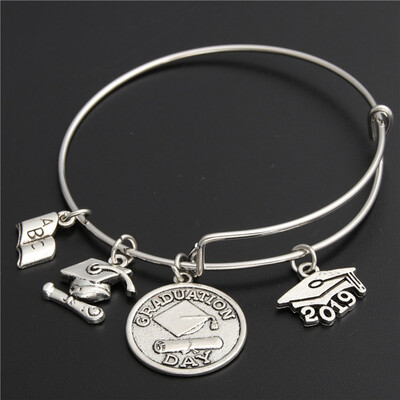 

2019 Graduation Commemorative Gift Adjustable Bracelet