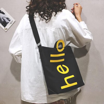 

Tote bag female 2019 new casual wild large capacity canvas shoulder bag lazy wind student Messenger bag