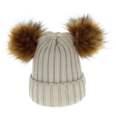 

Tailored Mother&Me Women Cap Balls Warm Detachable Copper Button Thickening Hat
