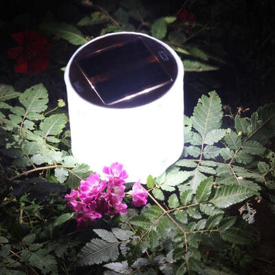 

Portable Outdoor Solar Lamp Waterproof Inflatable Folding Camp Light